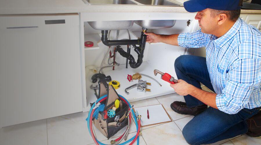 Expert burst pipe repair services in Dixon Springs, TN